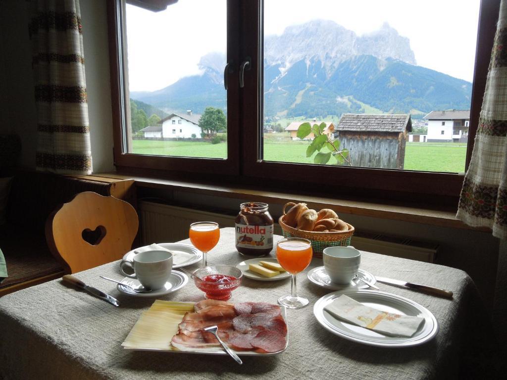 Bed and Breakfast Haus Bergkranz Lermoos Exterior foto